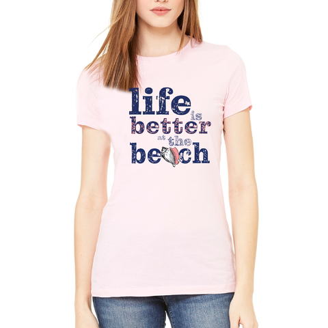 Camiseta con caracol "La vida es mejor en la playa"